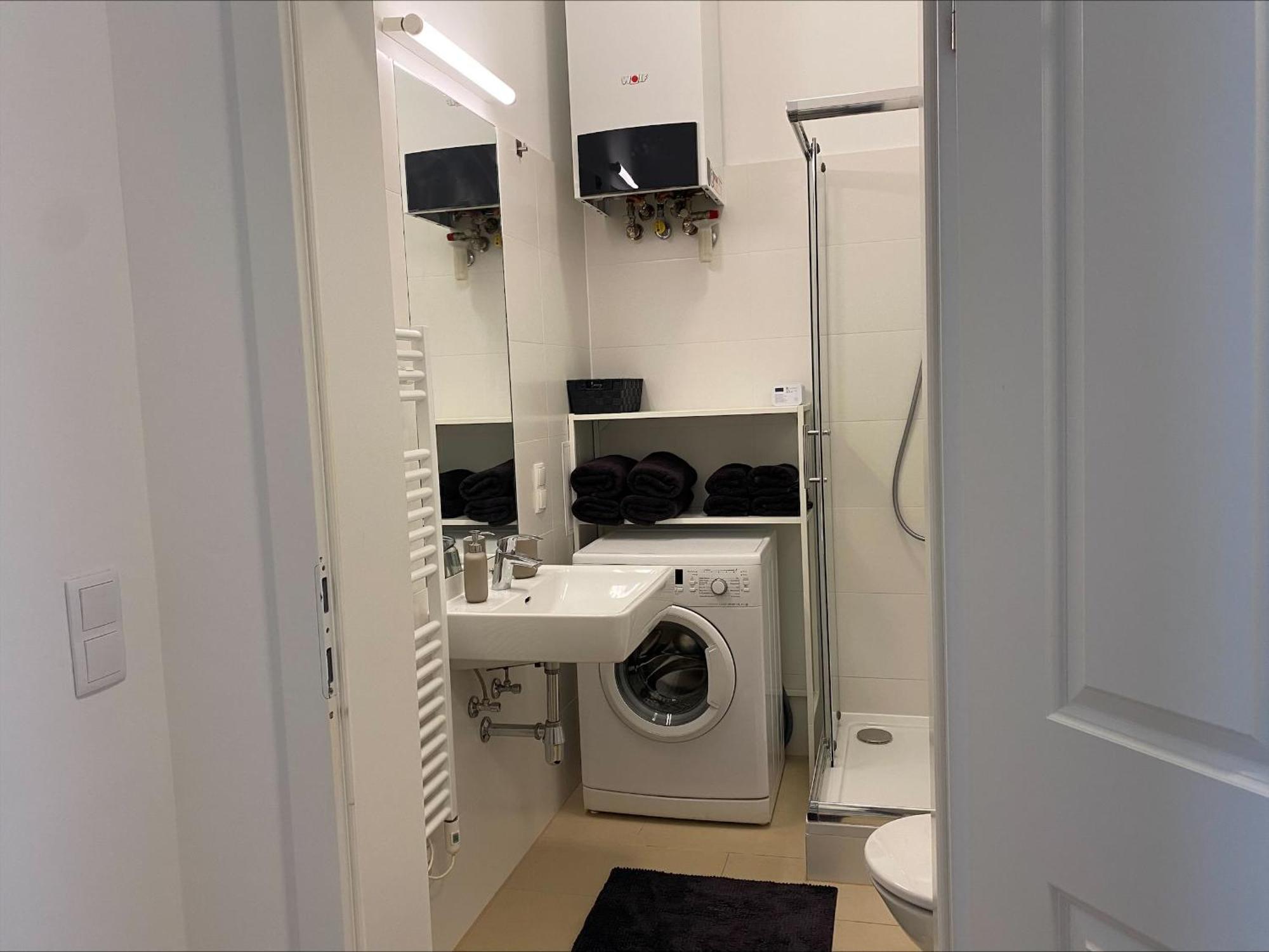 Cosy Apartment In Mariahilf Close To Citycenter Wien Exteriör bild